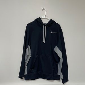 Men’s Therma-Fit Nike Hoodie Size L